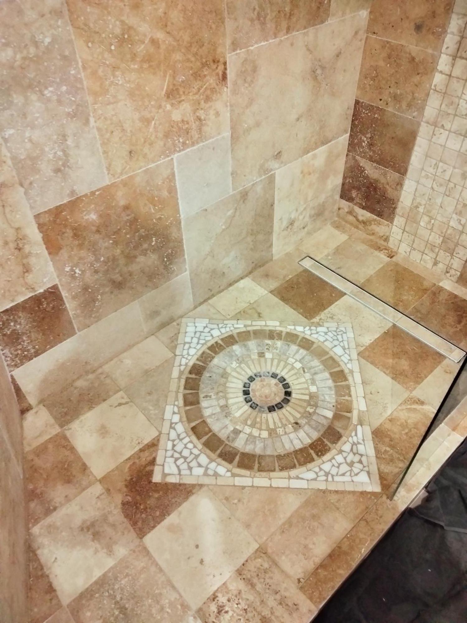 Maison Prestige Le Donjon Des Plaisirs Jacuzzi Montluel Exterior foto